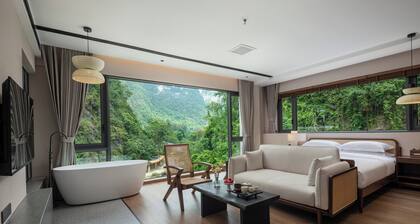 Dyed Mount Boutique Hotel