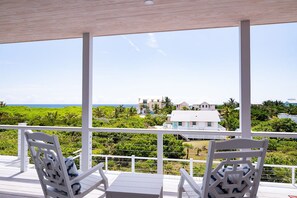 Property grounds - Coral Cove - Private Pool Near desirable Tahiti Beach (Hope Town)