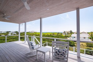 Terrace/patio - Coral Cove - Private Pool Near desirable Tahiti Beach (Hope Town)