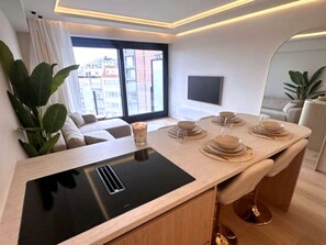Apartment | Private kitchen - Luxury Apartment With sea View (Middelkerke)