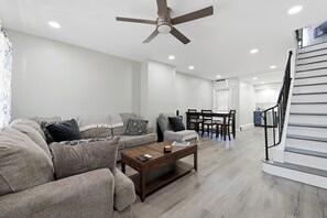 Living area - South Philly Sunrise-3 Bedroom Townhome Stadium District (Philadelphia)