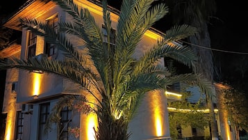 Fachada de la propiedad