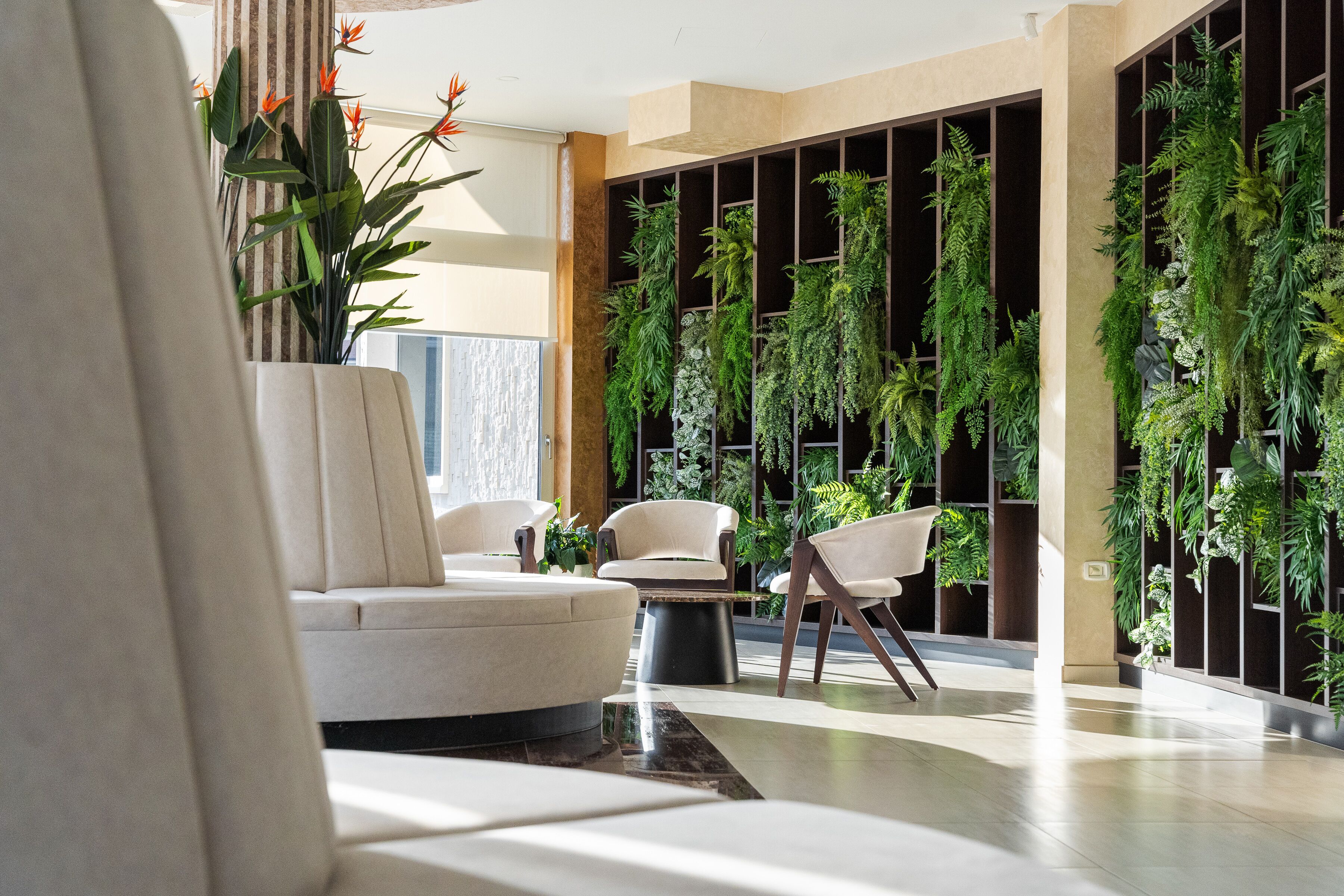 المنشأة من الداخل