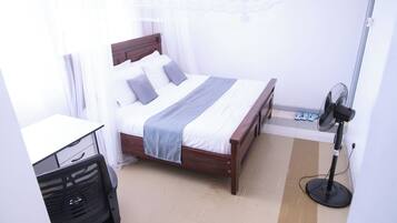 Chambre Double Deluxe, vue jardin | Bureau, espace de travail pour ordinateur portable, Wi-Fi gratuit