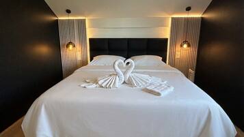 5 slaapkamers, een strijkplank/strijkijzer, wifi, beddengoed