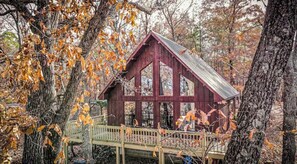 Property grounds - Eremos – A Peaceful Browside Escape with Unforgettable Views (Mentone)