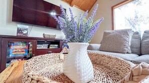 Interior - Eremos – A Peaceful Browside Escape with Unforgettable Views (Mentone)