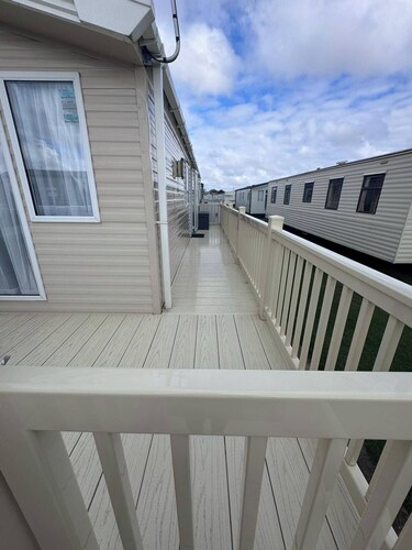 HF67 Coastfields, Fabulous 3-bedroom caravan in pleasant Ingoldmells