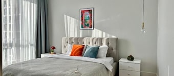 BSKYLINE bright 2-rooms apartment at vibrant area