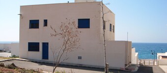 Tourist housing next to the sea and in the Natural Park Cabo de Gata-Níjar.