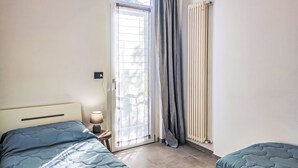 Room - Casa Melinda by Interhome (Gravedona)