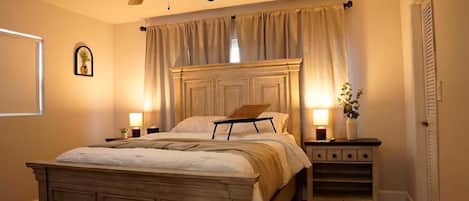 2 bedrooms, iron/ironing board, internet, bed sheets