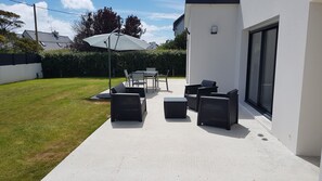 Outdoor dining - Vacation home 6 people 3 bedrooms Loctudy (Loctudy)