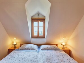 4 sovrum, resesäng, gratis wi-fi och sängkläder