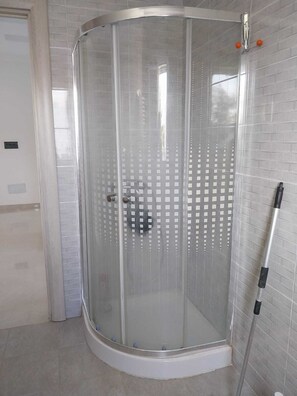 Shower, hair dryer, bidet, towels - Yasmine Hammamet near Carthage land a villa with swimming pool  (Yasmine Hammamet)