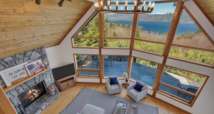 Luxury Family Retreat + Gorgeous Lake Views, Minutes to Marina, Beach & Dining