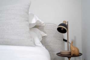 1 dormitorio, escritorio, tabla de planchar con plancha y wifi gratis