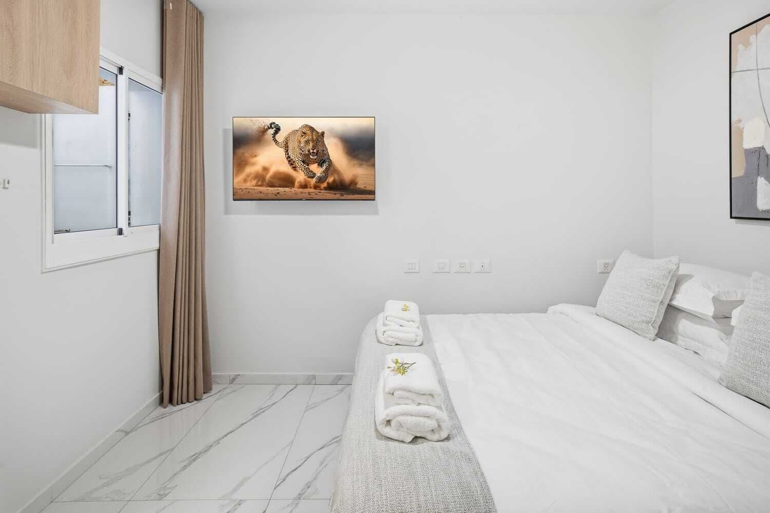 1 chambre, fer et planche à repasser, Wi-Fi, draps fournis