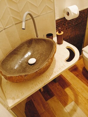 ห้องน้ำ