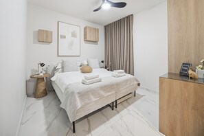 Room - Vrbo Property (JERUSALEM)