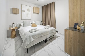 1 chambre, bureau, fer et planche à repasser, Wi-Fi gratuit