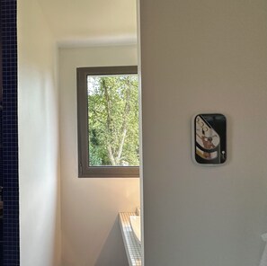 Interior - Contemporary villa with swimming pool on the Rhuys peninsula (Le hezo)