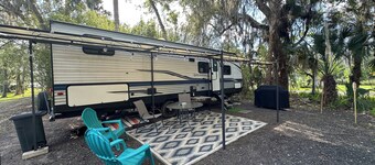 Fisherman’s paradise at Bull Creek/Dead lake