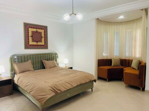 2 bedrooms, iron/ironing board, WiFi, bed sheets -  charming neighborhood of Mahdia this two bedroom home offers a warm vibes (Hiboun)