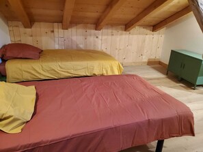 2 bedrooms, travel cot, WiFi, bed sheets - Weekly rental on the heights of Samoëns (Samoëns)