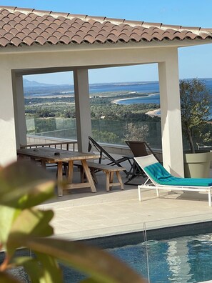 Pool - Villa Wonderfull sea view (Sari-Solenzara)