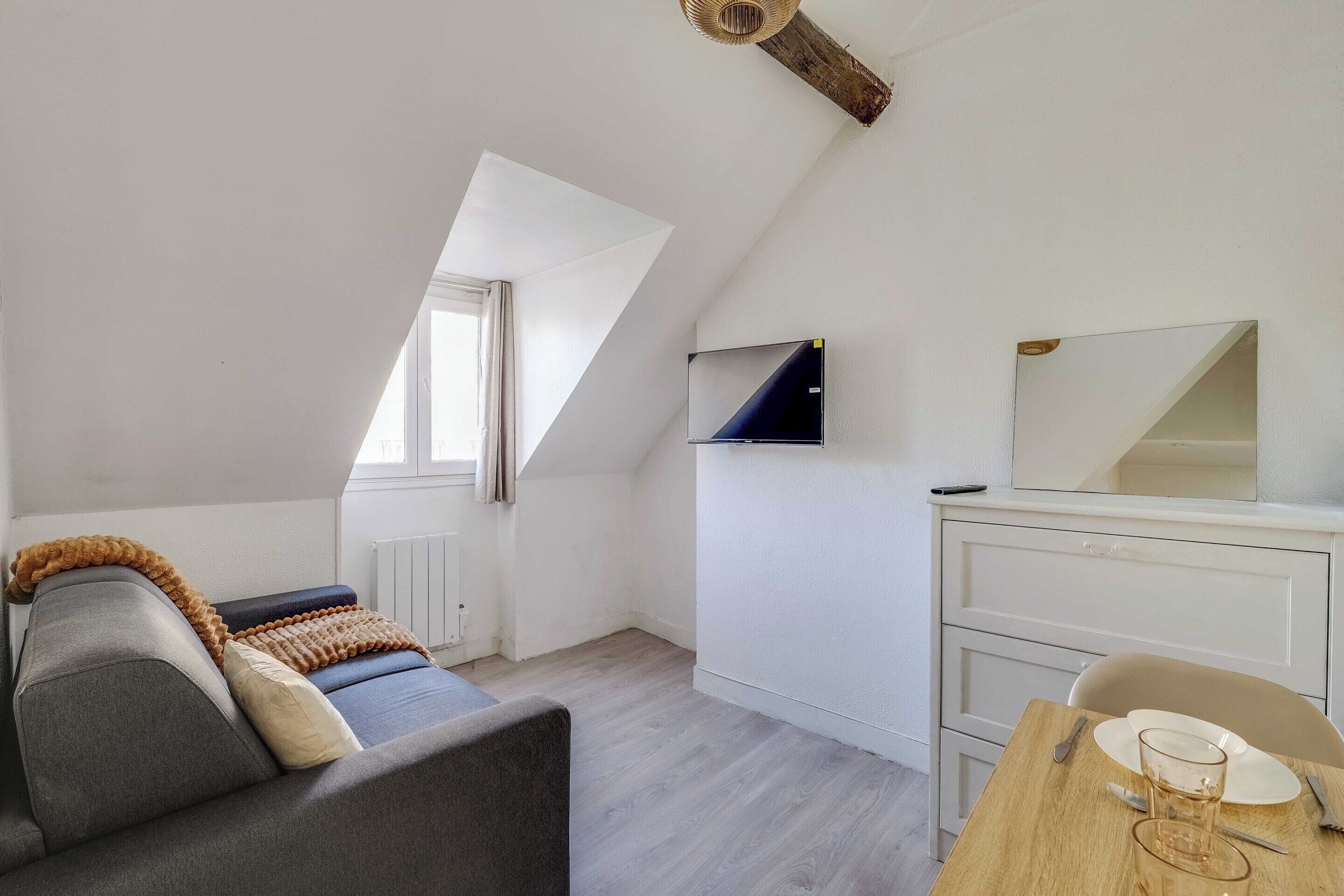 Apartment | Living area