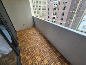 Property grounds - STUDIO 21 DOWNTOWN DENVER EXCELLENT LOCATION, MOUNTAIN VIEW, HEATED POOL AND GYM (Denver)