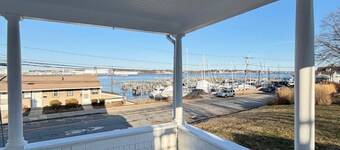 Spacious 3BR/3BA Coastal Escape Near Beaches