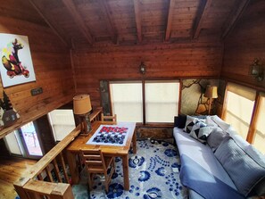 TV - Cheyenne, amazing view 5 mins to downtown Blue Ridge! (Blue Ridge)