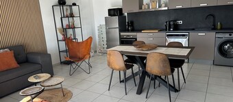 Facing the Jura, 70m² apartment 10 minutes from Geneva for 1 to 6 people