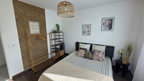 Room - Vrbo Property (Douvaine)