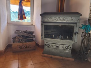 Interni