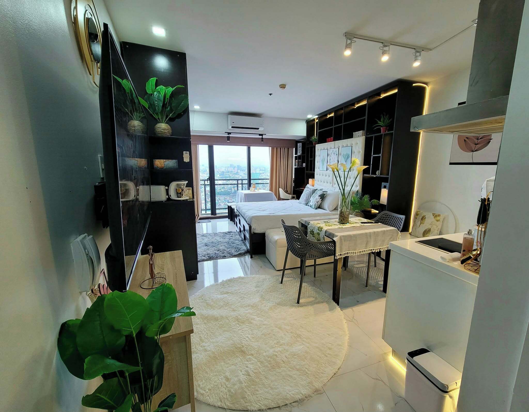 1 bedroom, iron/ironing board, Internet, bed sheets