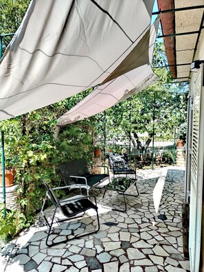 Terrace/patio - Holiday home nearby the sea (Banjole)