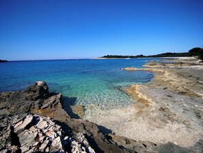 Beach - Holiday home nearby the sea (Banjole)