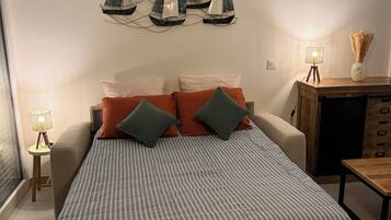 2 chambres, fer et planche Ă repasser, lit parapluie, Wi-Fi gratuit