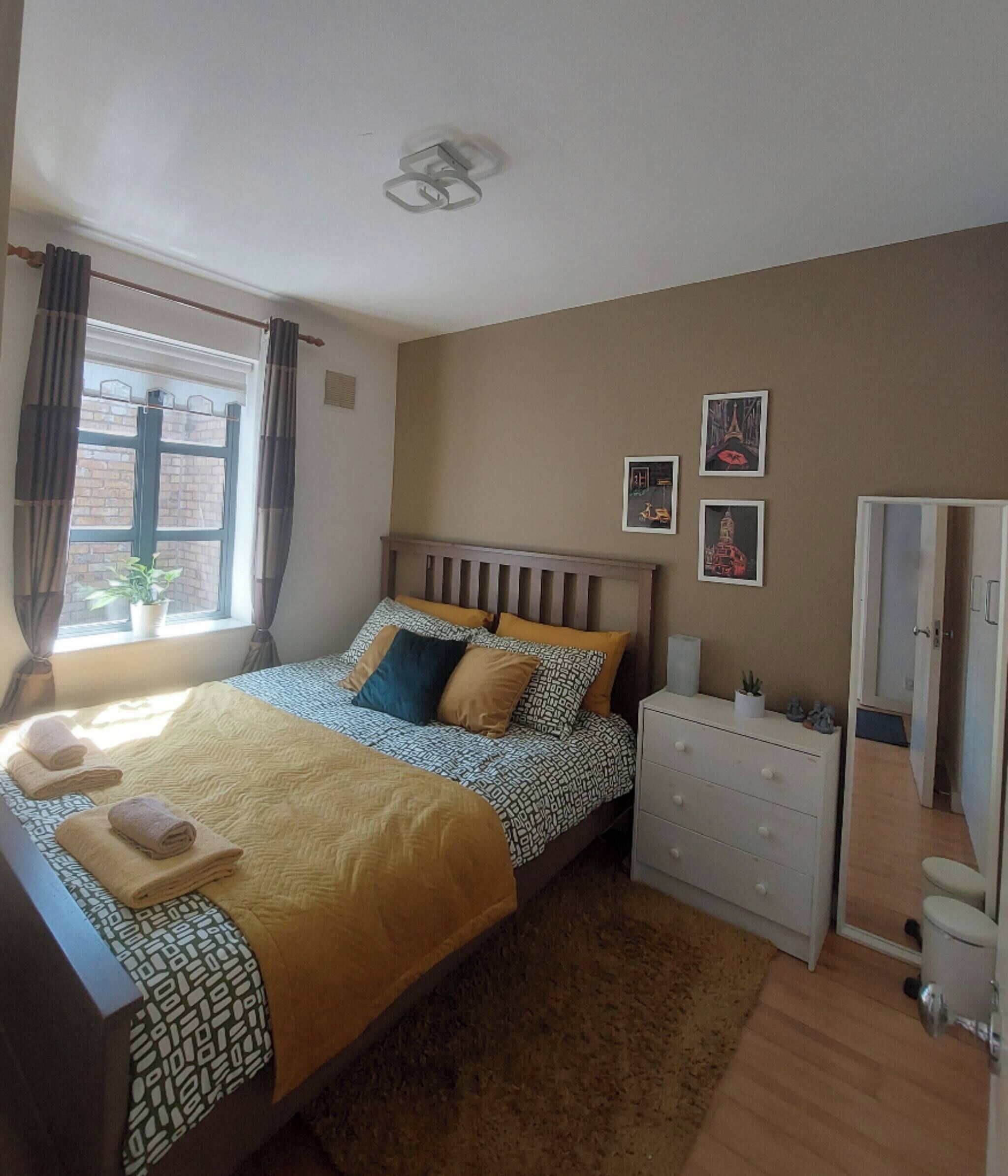 3 bedrooms