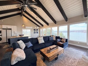 House, Multiple Beds, Patio (Wide Sky Chateau) | Living area - Wide Sky Chateau Lake Views (Osage Beach)