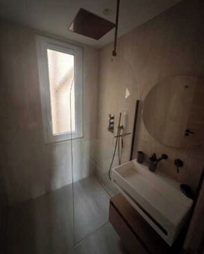 Apartment | Bathroom - Splendid Apartment AC- 4br/8p - Paris 2 (Paris)