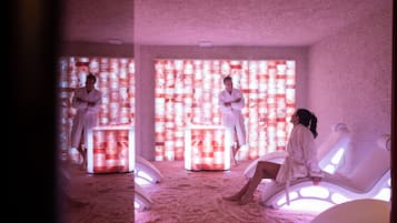 Couples treatment room(s), sauna, steam room, Turkish bath/hammam