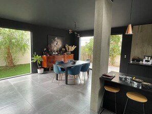 Dining - Vrbo Property (Saleilles)