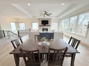 House, Multiple Beds, Hot Tub (The Blue Sapphire) | Dining - The Blue Sapphire - Dock, Hot Tub & Fire Pit (Sunrise Beach)