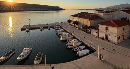 Laguna Apartments - Room with balcony - Shared bathroom