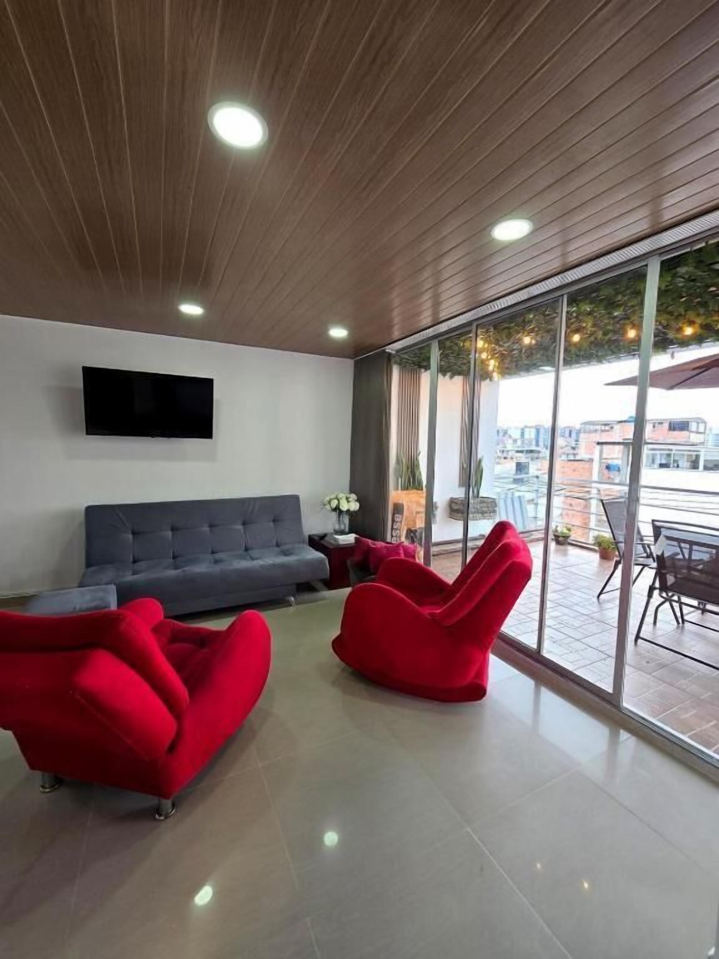 Apartamento luxo, serviço de arrumação, vista para a cidade | Área de estar