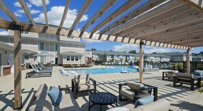 Seasonal outdoor pool - Landing Apartments Huntsville near Lake Forest (Huntsville)
